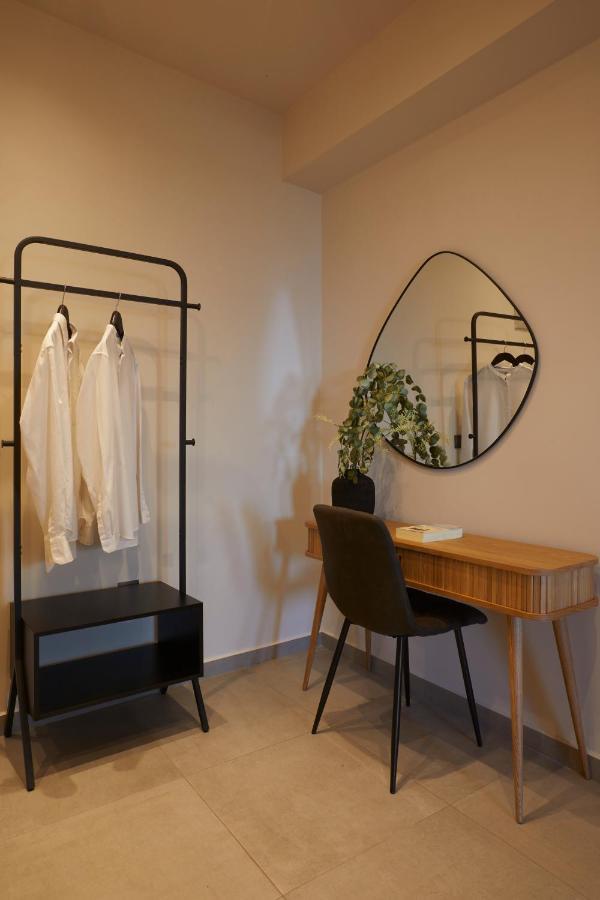 Mayu Suites Pyrgos Kallistis Habitación foto